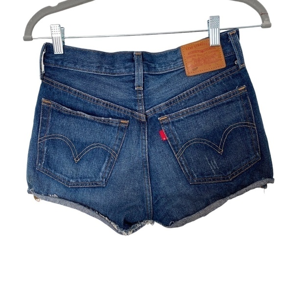 Levi 501 High-Rise Denim Jean Shorts, 25 - Picture 5 of 12